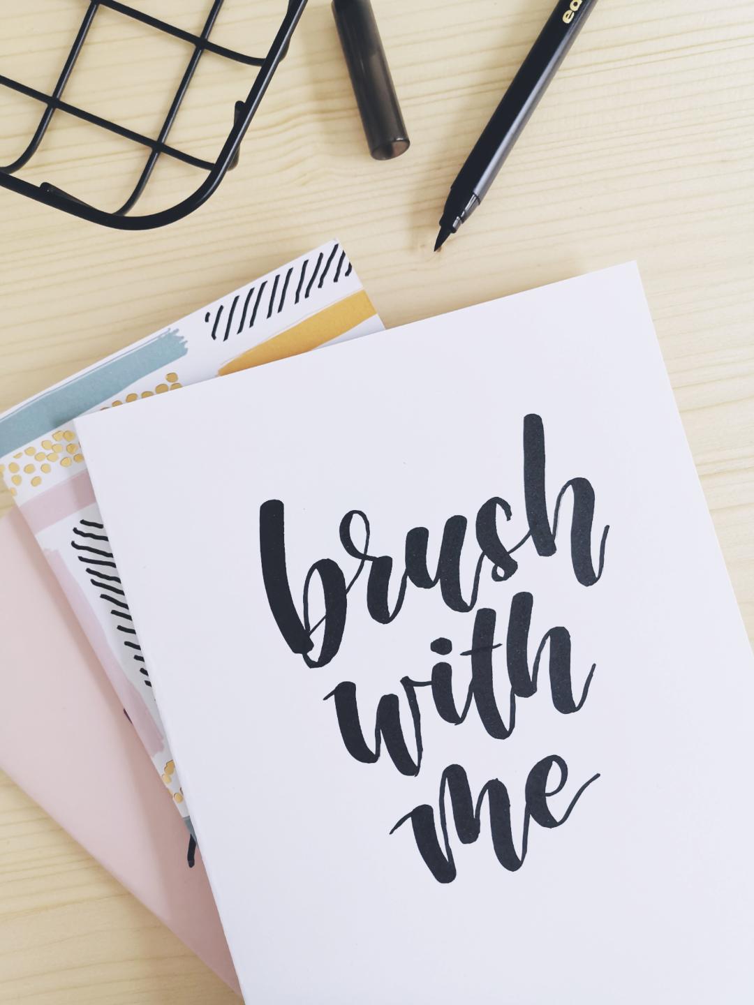 Brush Lettering lernen Übungen für Anfänger Rosy & Grey