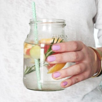 Mehr Wasser trinken Tipps
